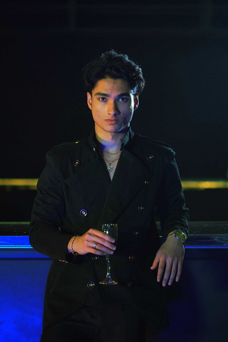 Napoleon Born To Party – Black